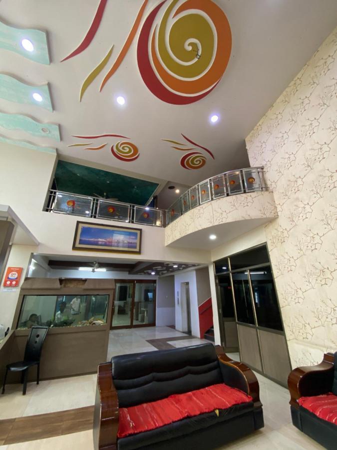 Gomti 3*